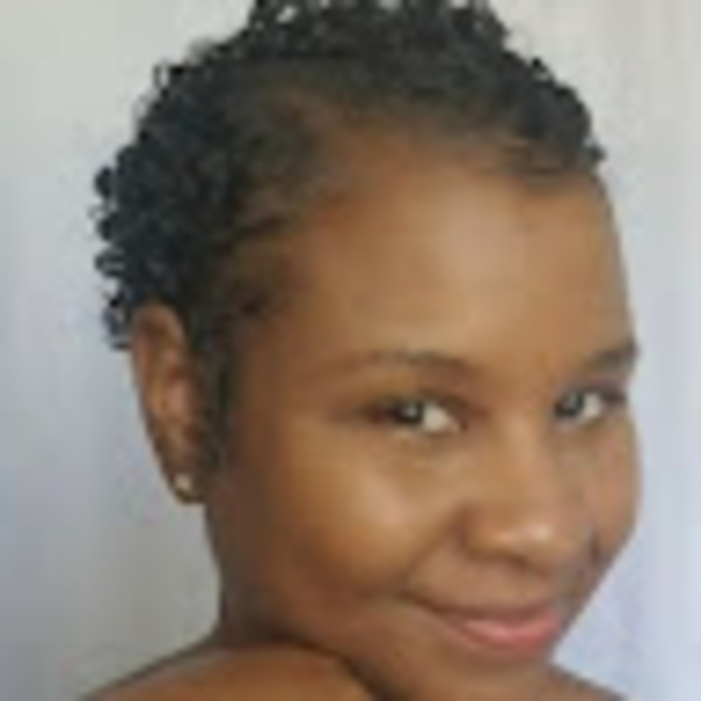 Meet your Posher, Malissa